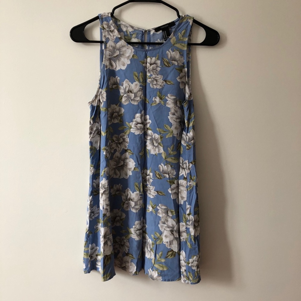 2/$20 - Forever 21 Women’s Medium Blue & Cream Floral Dress
